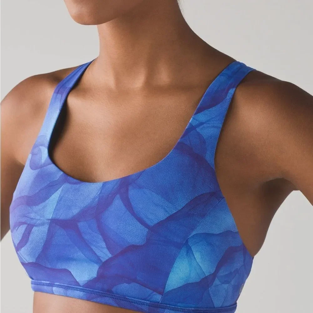 Lululemon Free To Be Tranquil Bra Midnight Tulle Multi Size 6 Sports Bra